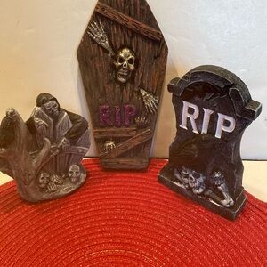NWT & Vintage 2000s, Three Very Heavy Resin Graveyard Tombstones